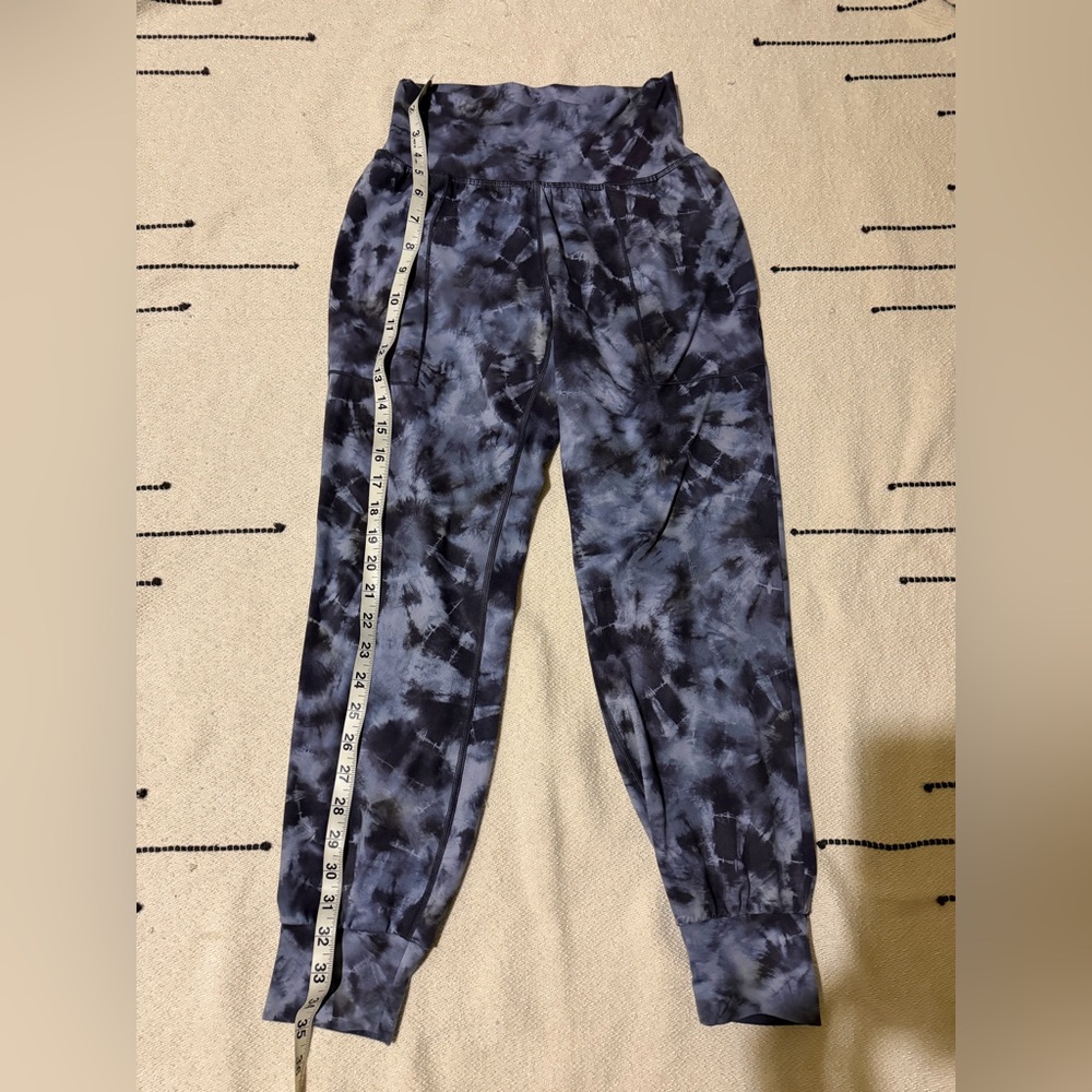 Athleta Salutation Jogger (calypso blue)